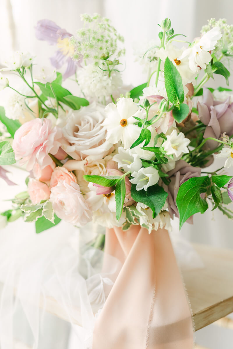 bridal details by Houston wedding photographer Eric & Jenn Photography