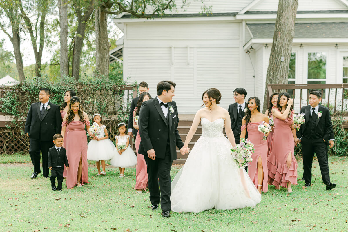 wedding party at cross key acres in richmond texas