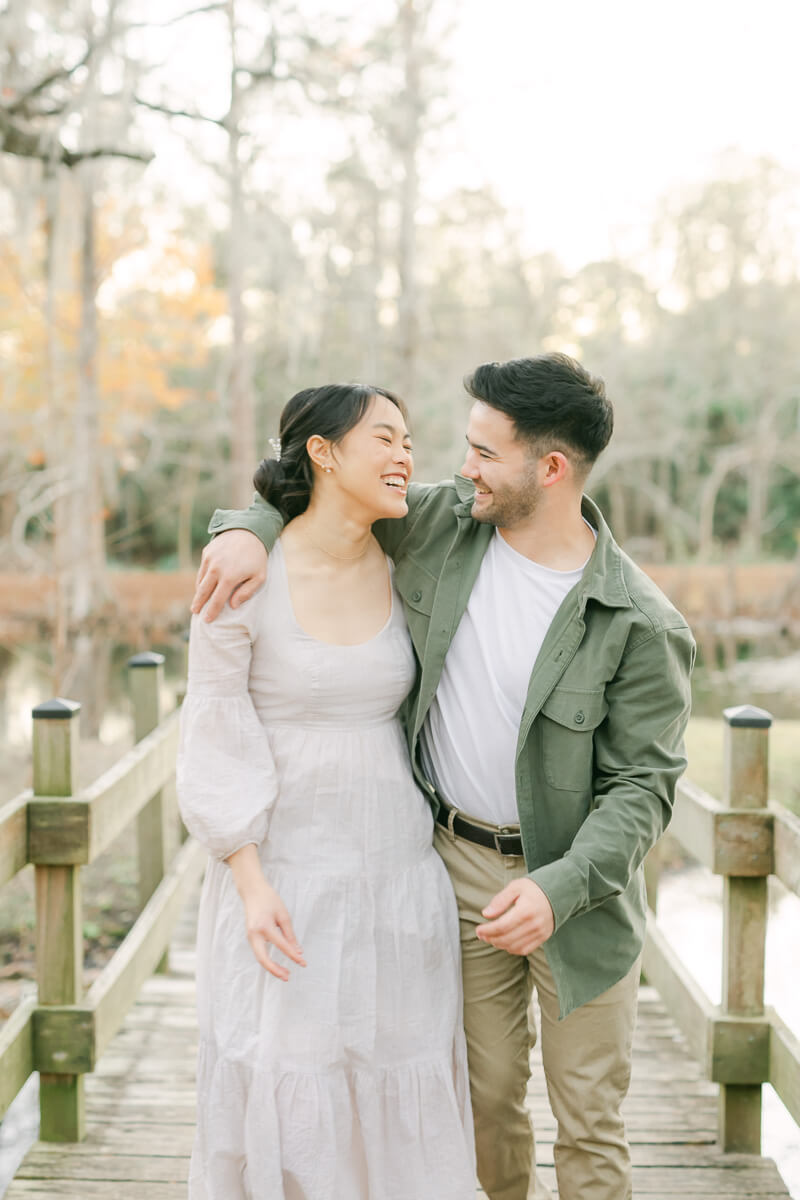 romantic engagement photography by houston wedding photographer Eric & Jenn Photography 