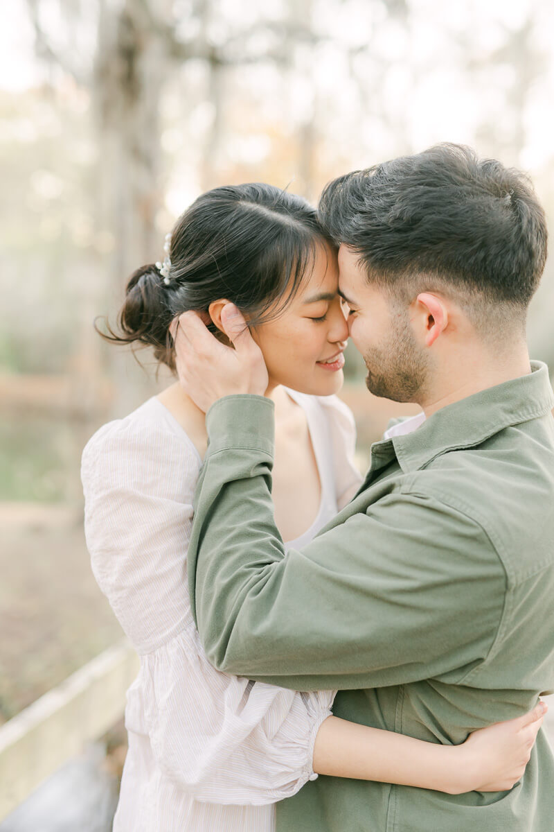 romantic engagement photography by houston wedding photographer Eric & Jenn Photography 