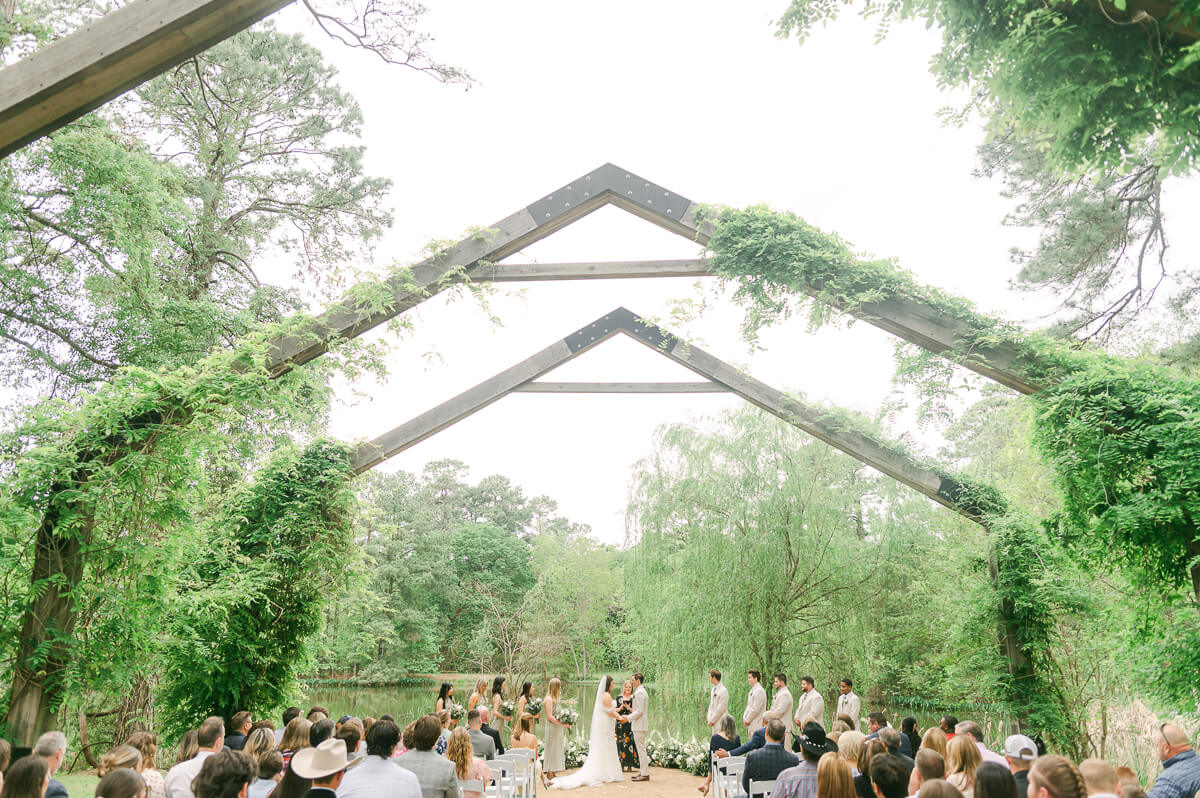 forever 5 events houston wedding venue outdoor ceremony