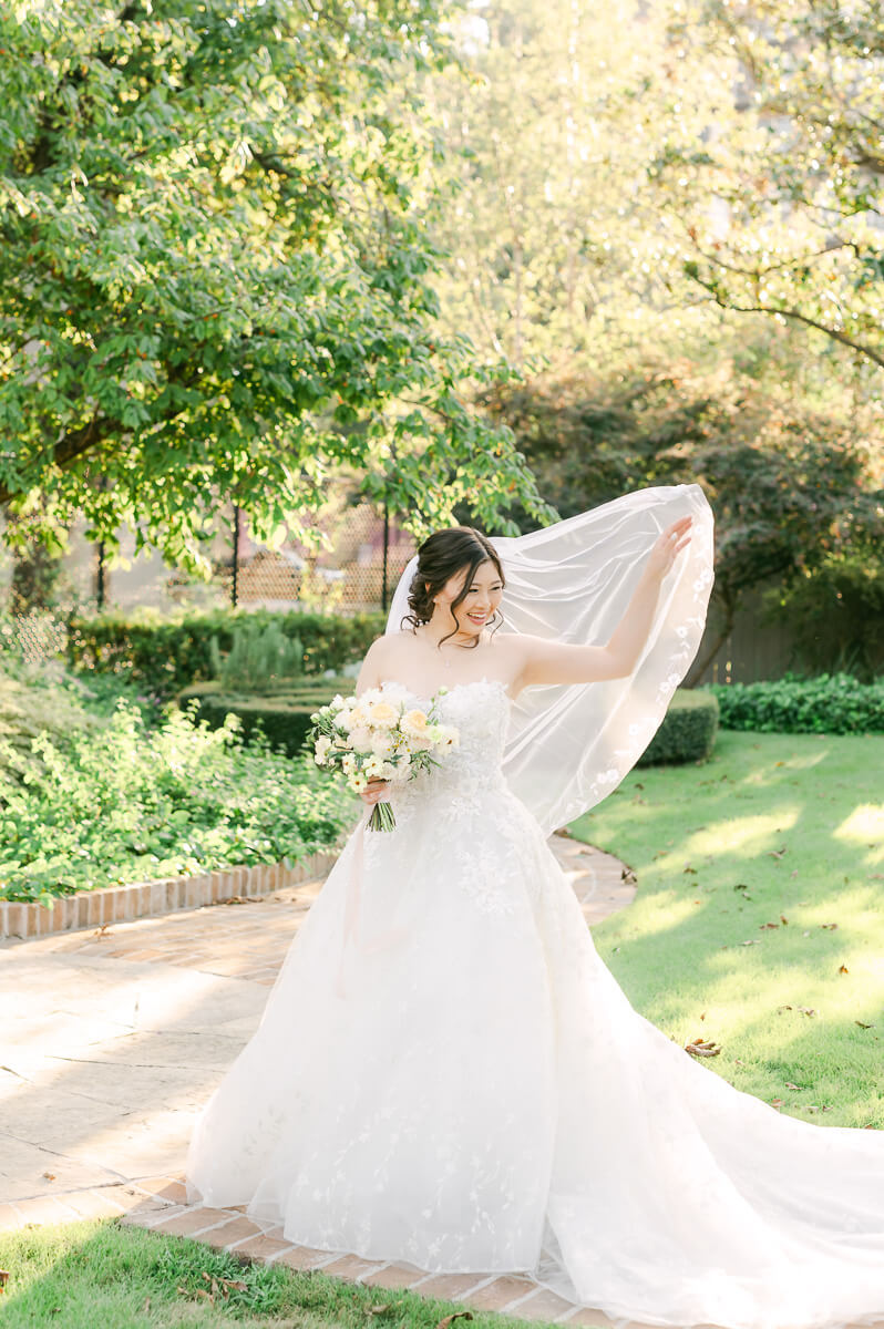 Bridal session by Houston wedding photographer