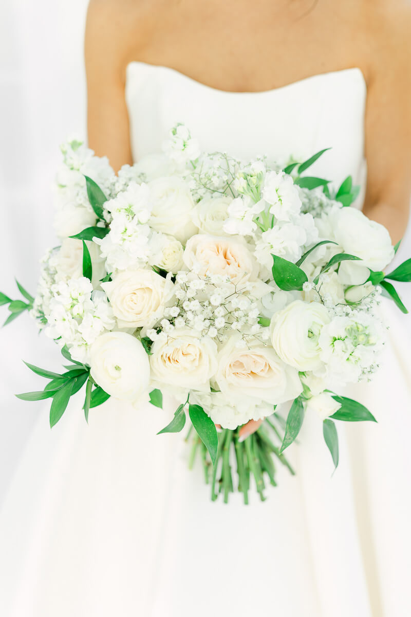 bridal bouquet at the oak atelier