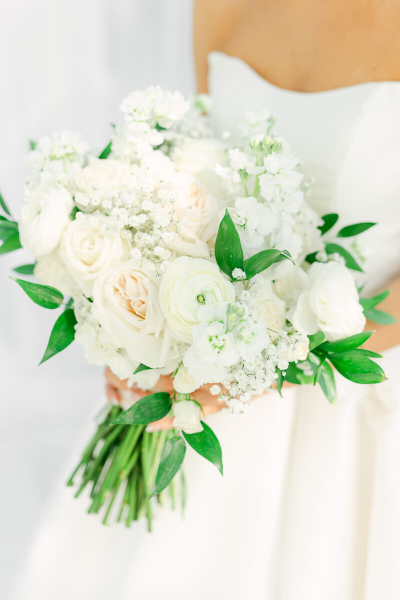 bridal bouquet at the oak atelier