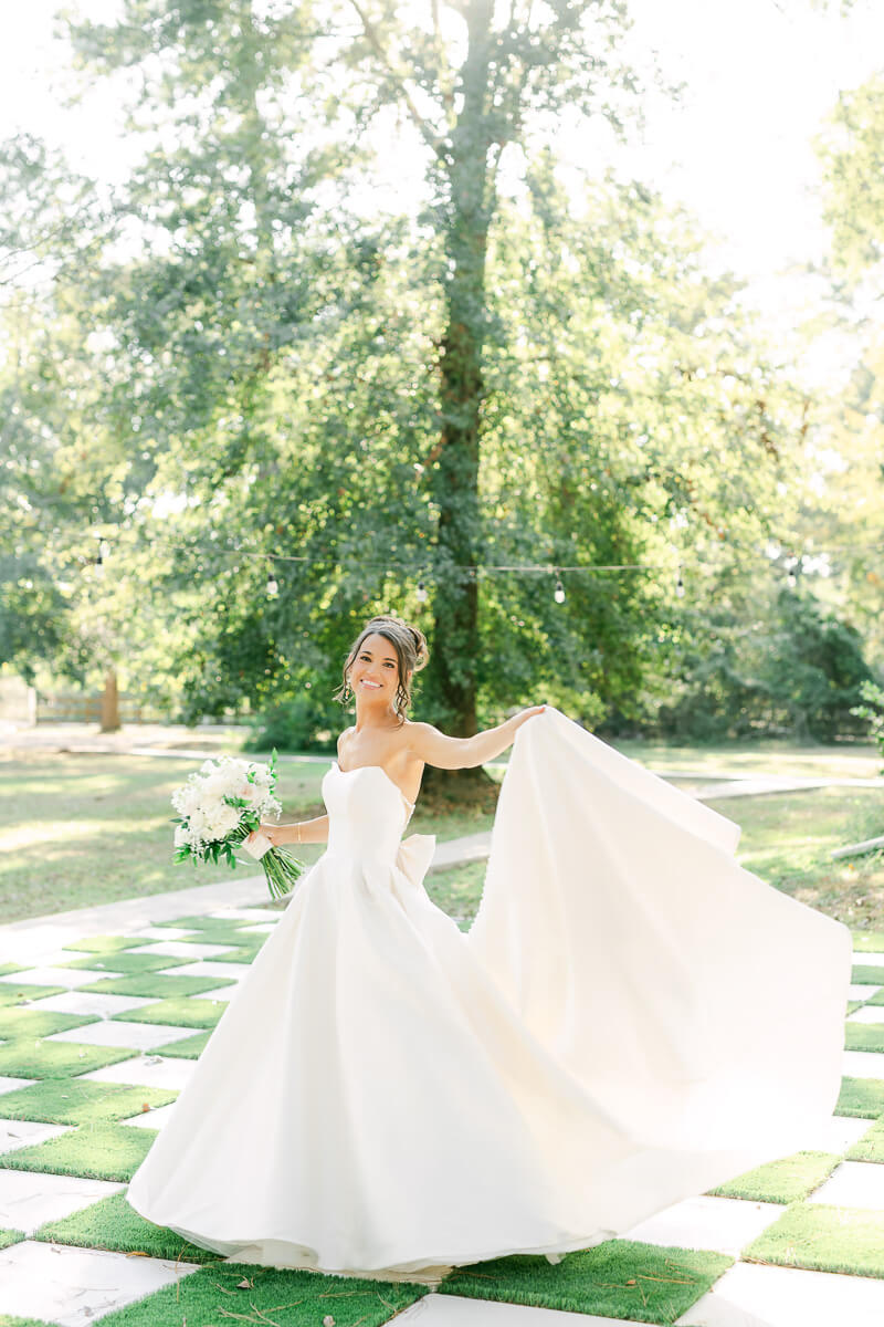 a bride outside the oak atelier 