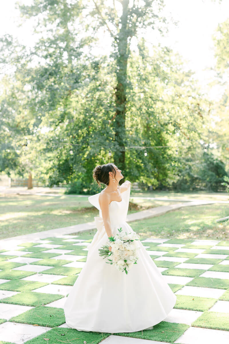 a bride outside the oak atelier 