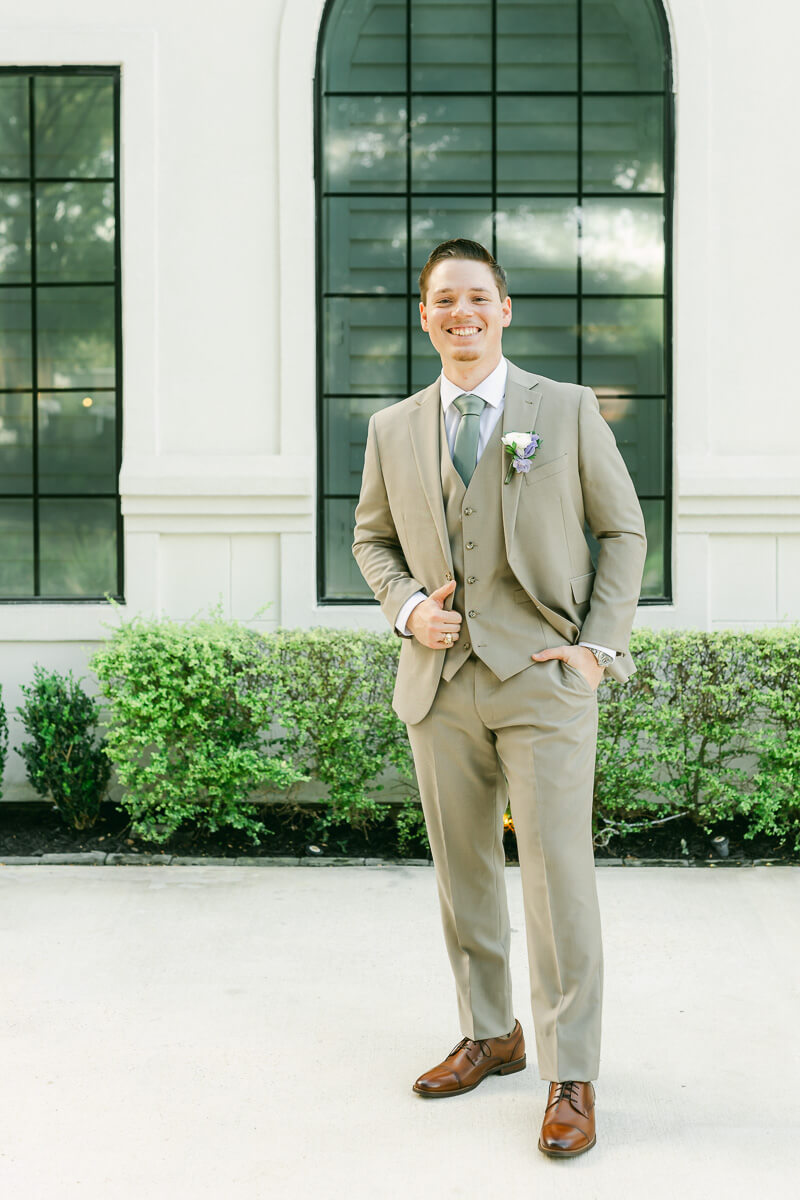 groomsmen at houston texas wedding