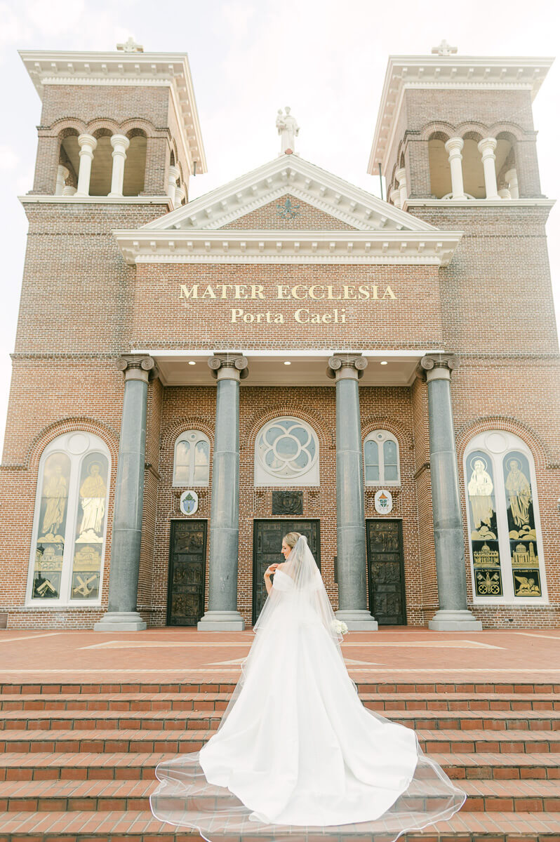 bridal session at St. Anthony Cathedral Basilica