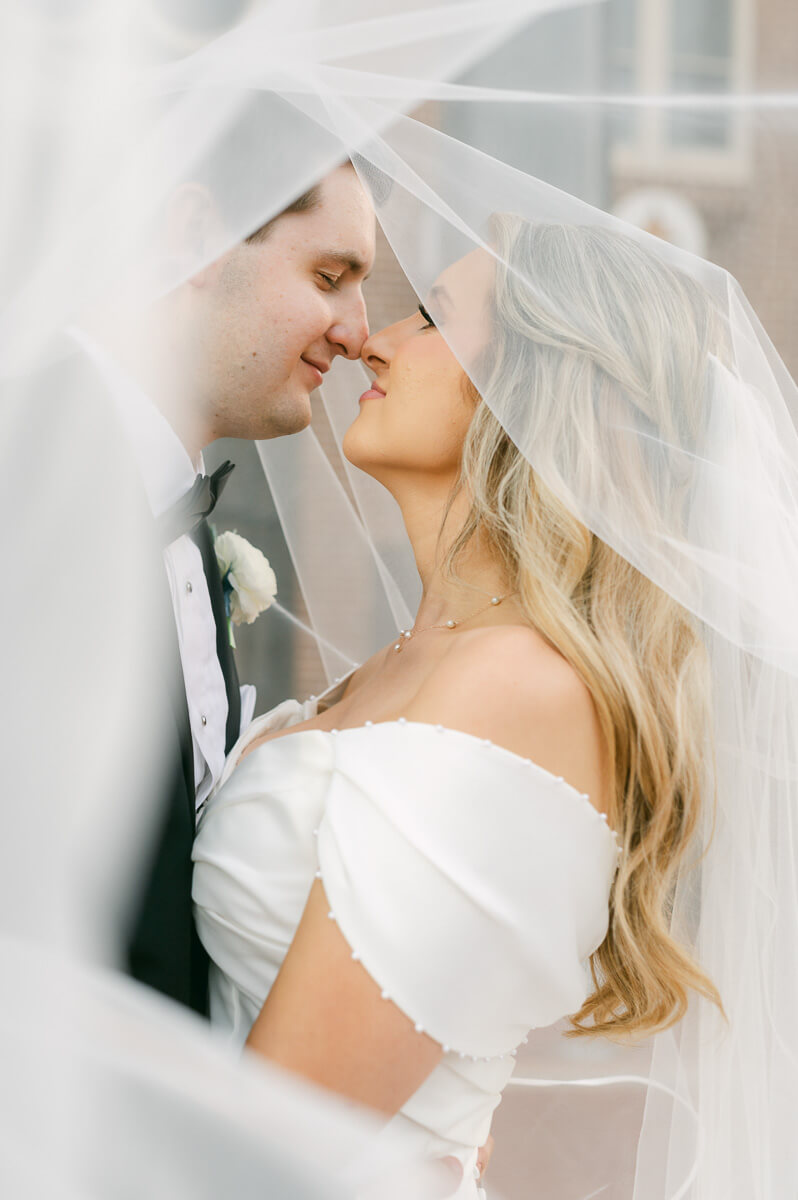 bride and groom posing for beaumont wedding photographer