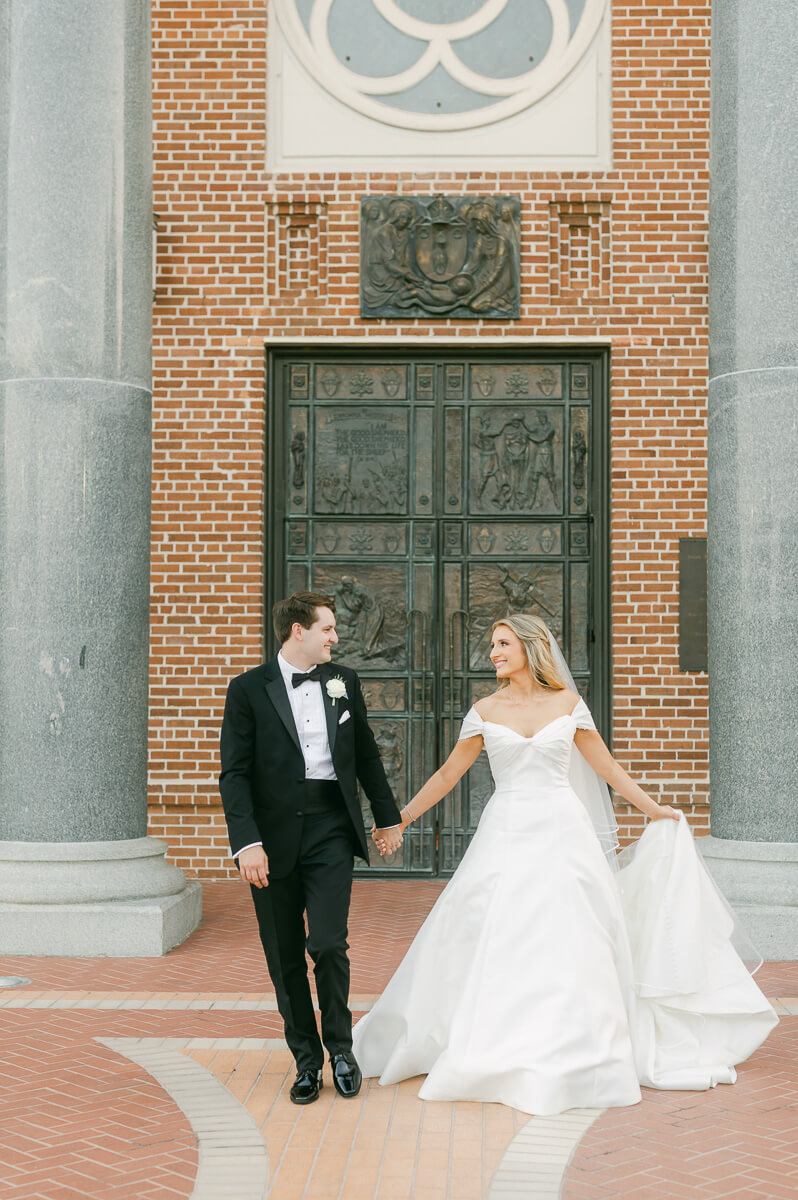 bride and groom posing for beaumont wedding photographer