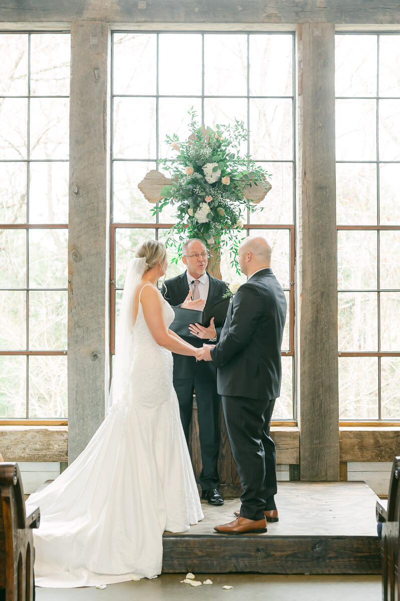 big sky barn wedding ceremony 