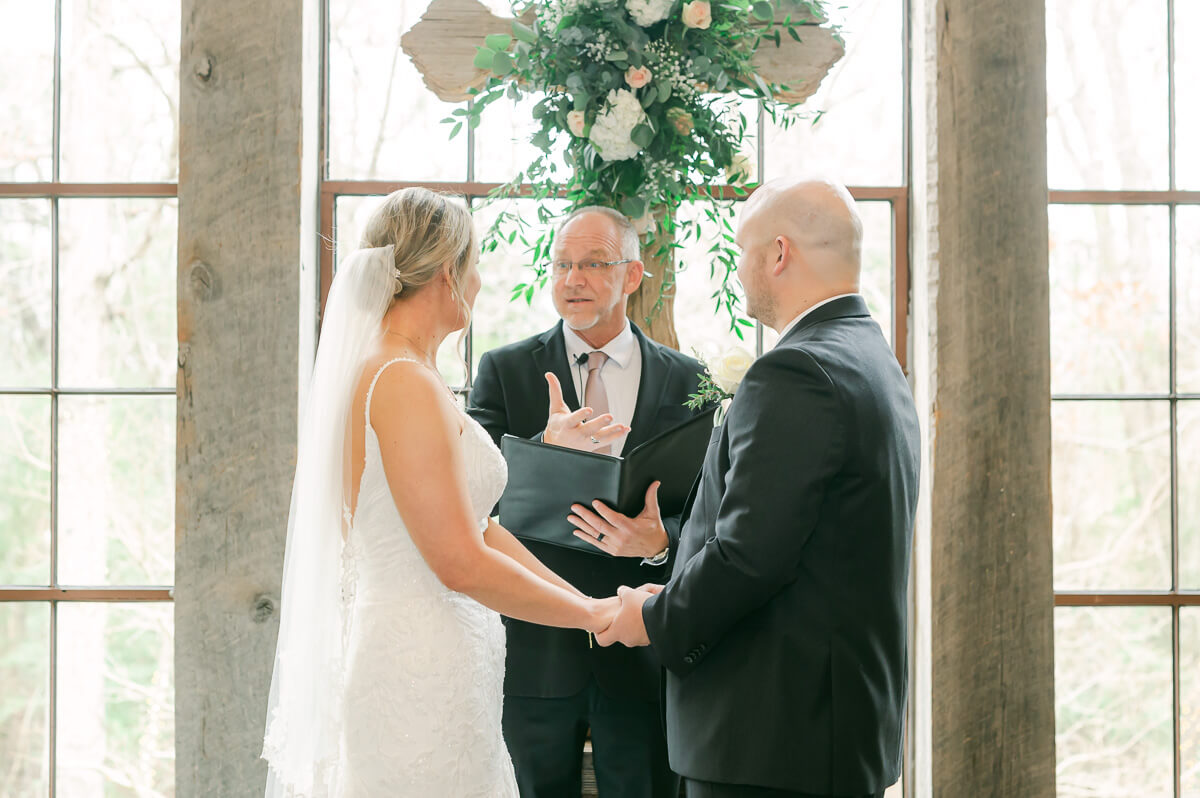 big sky barn wedding ceremony 