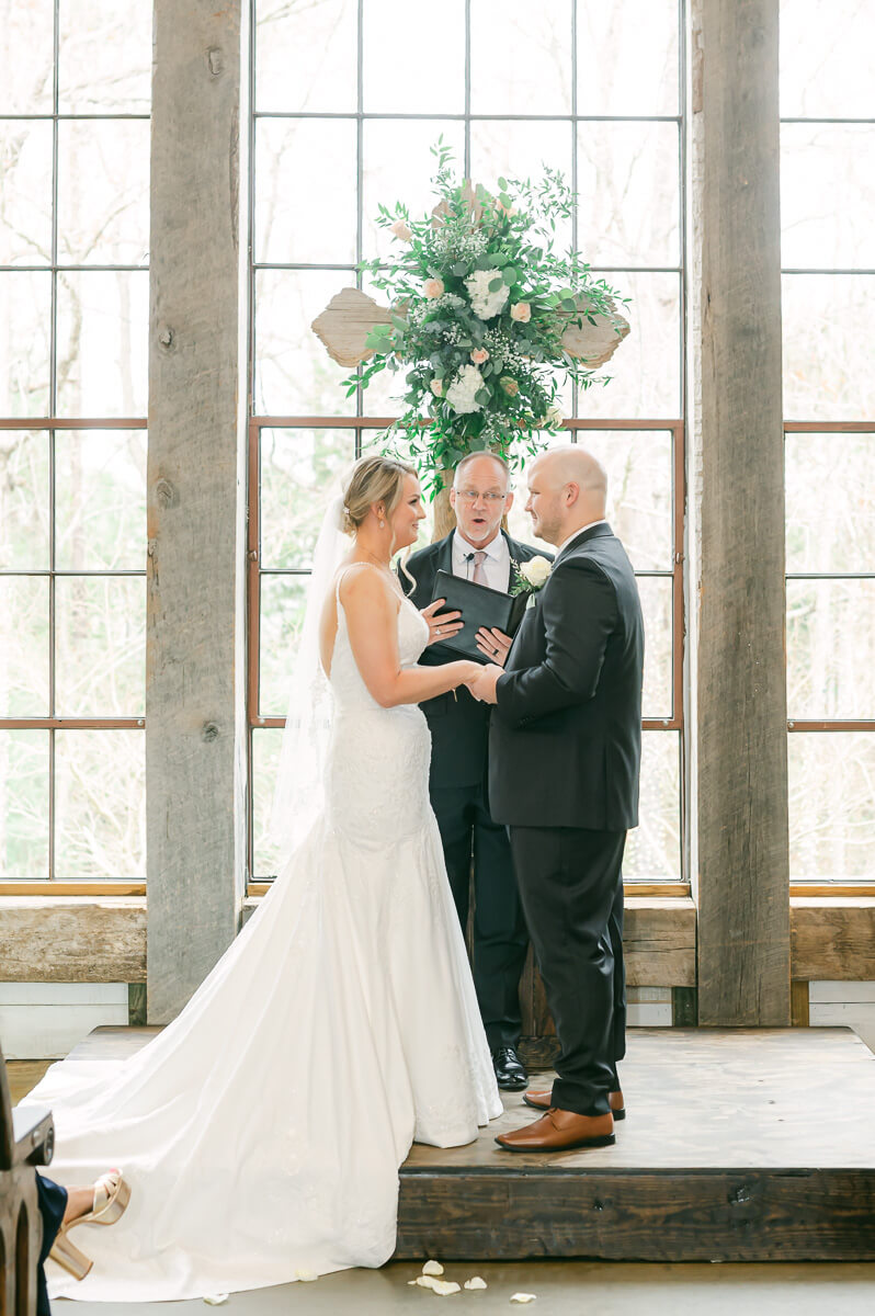 big sky barn wedding ceremony 