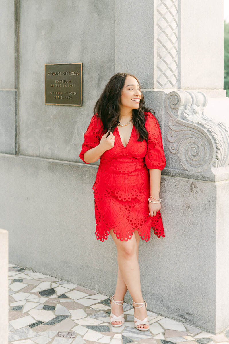 college grad at Sam Houston Monument for photography session