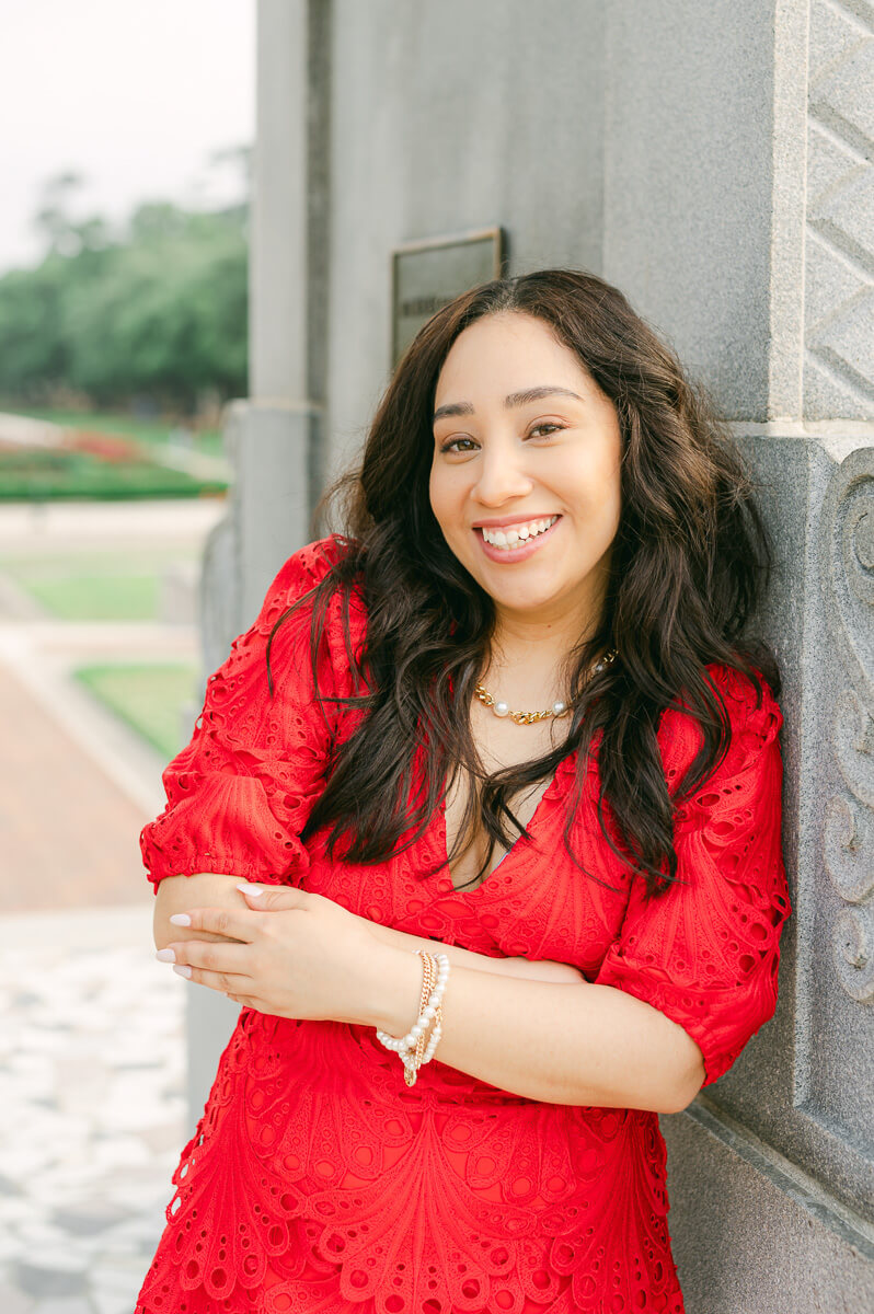 college grad at Sam Houston Monument for photography session