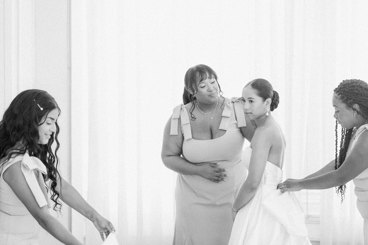 bride getting ready at the grand galvez hotel