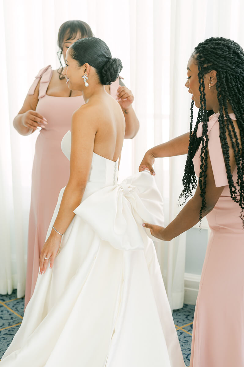 bride getting ready at the grand galvez hotel