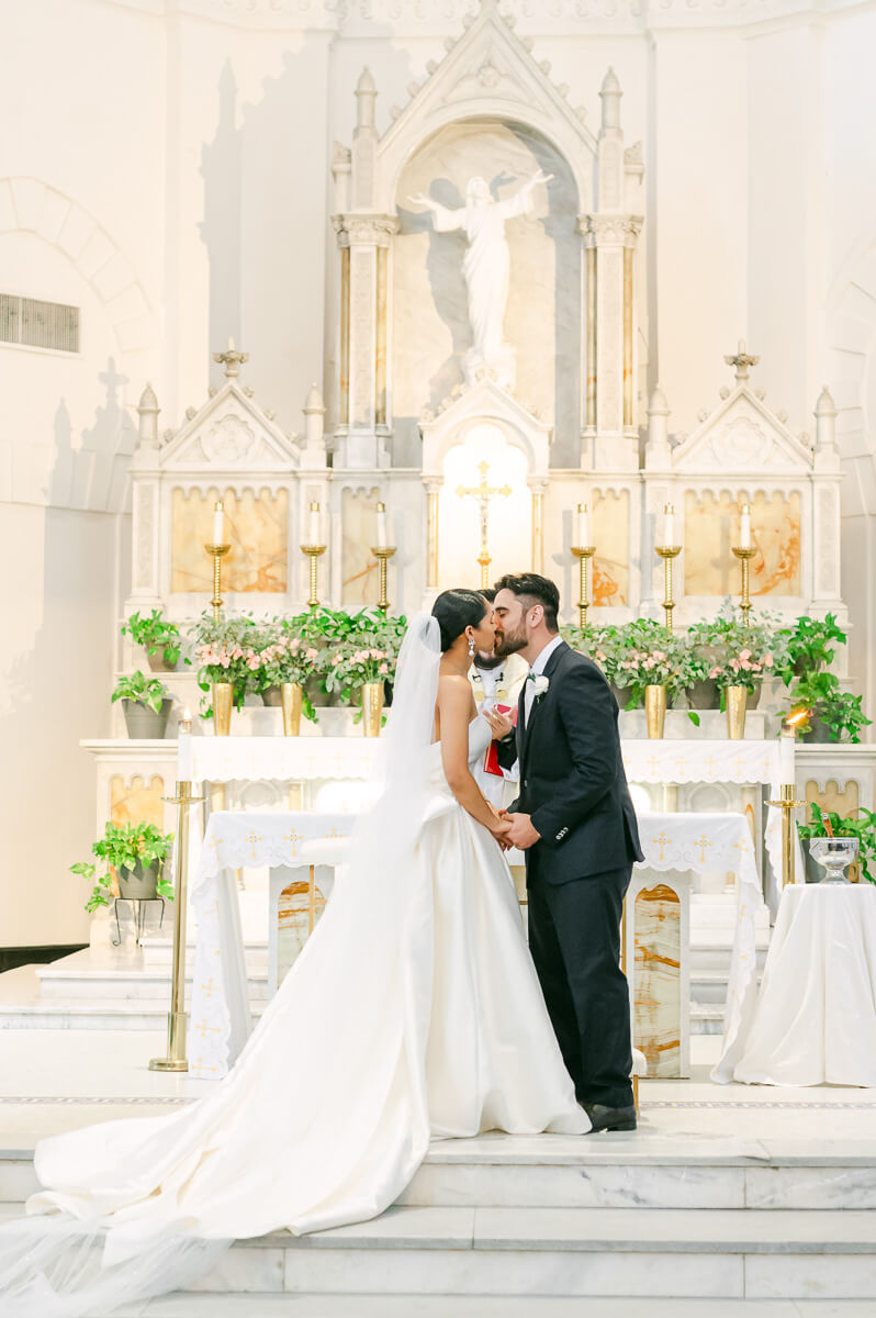 Sacred Heart Catholic Church wedding photography