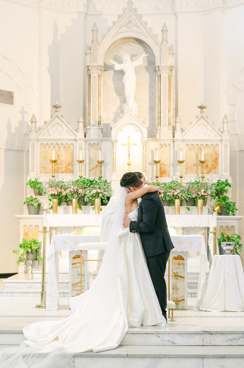 Sacred Heart Catholic Church wedding photography