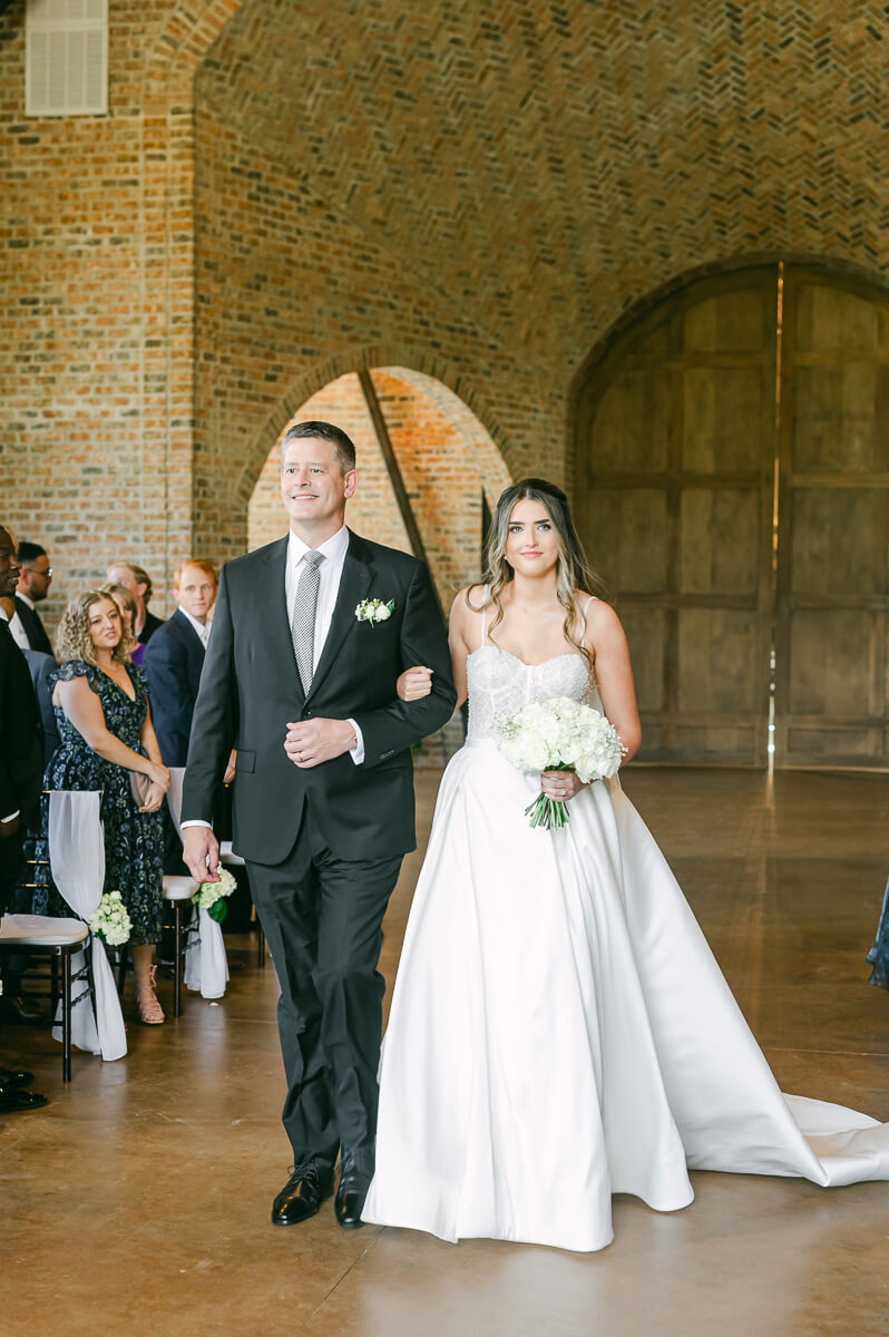 bride walking up the aisle in Montgomery, Tx 