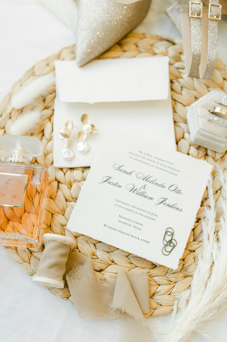 boho wedding details at magnolia grove