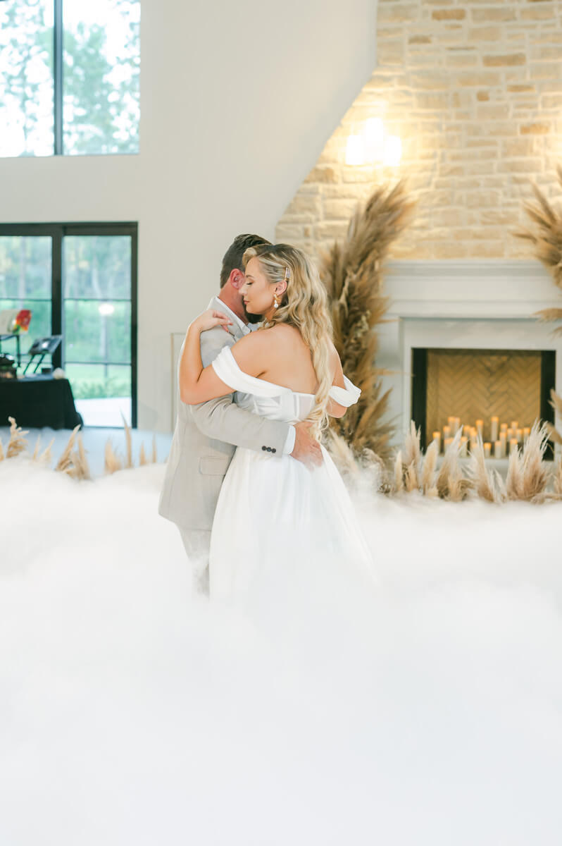 first dance by houston wedding photographer