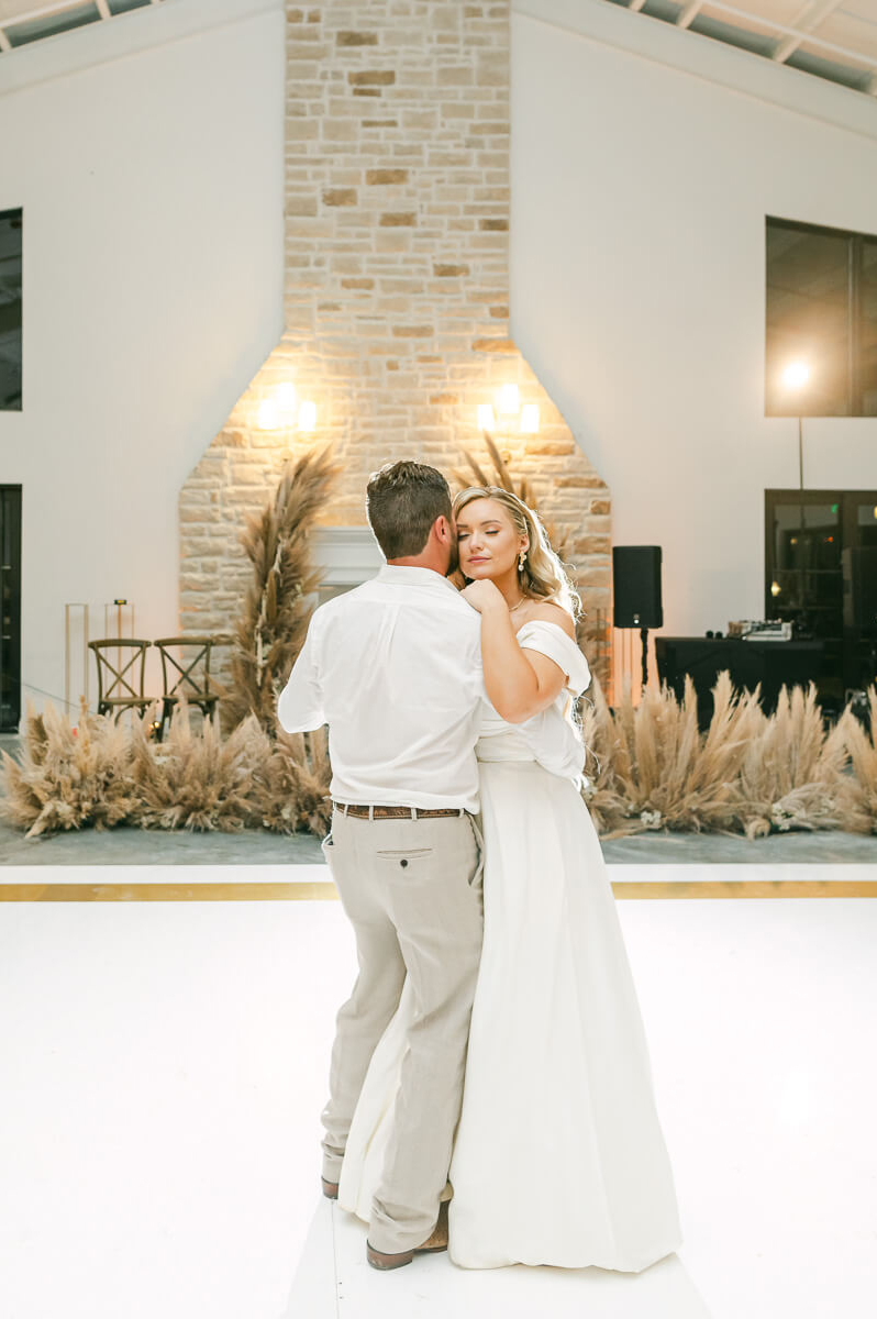 wedding reception photography in anahuac, tx