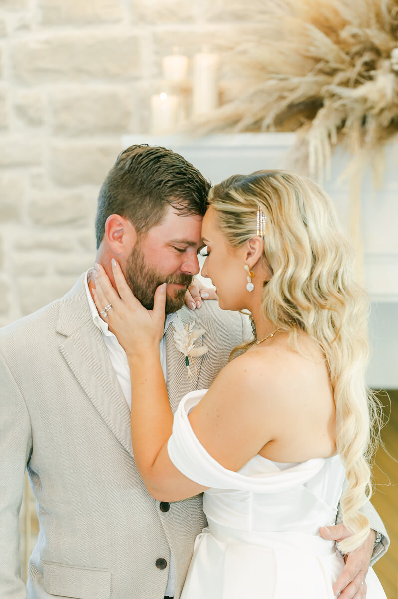 couple posing for houston wedding photographer 