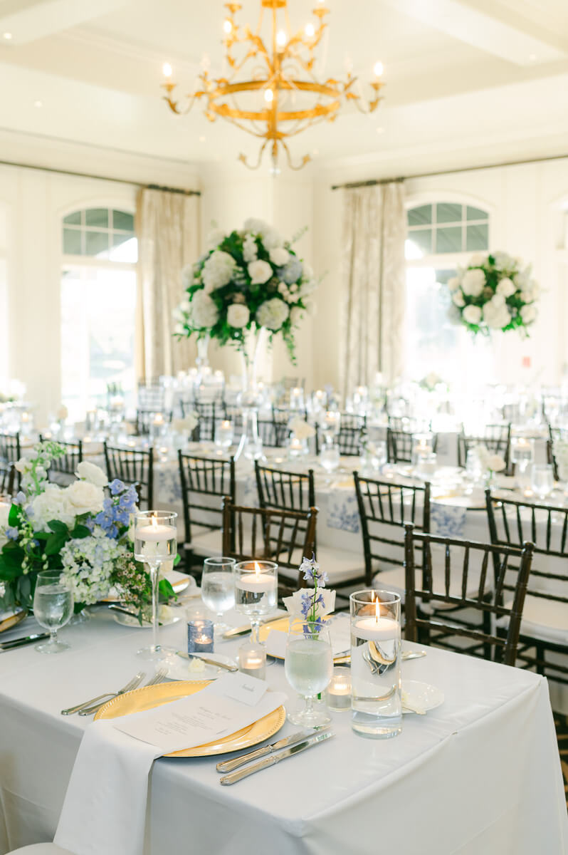 Royal Oaks Country Club Wedding Reception details