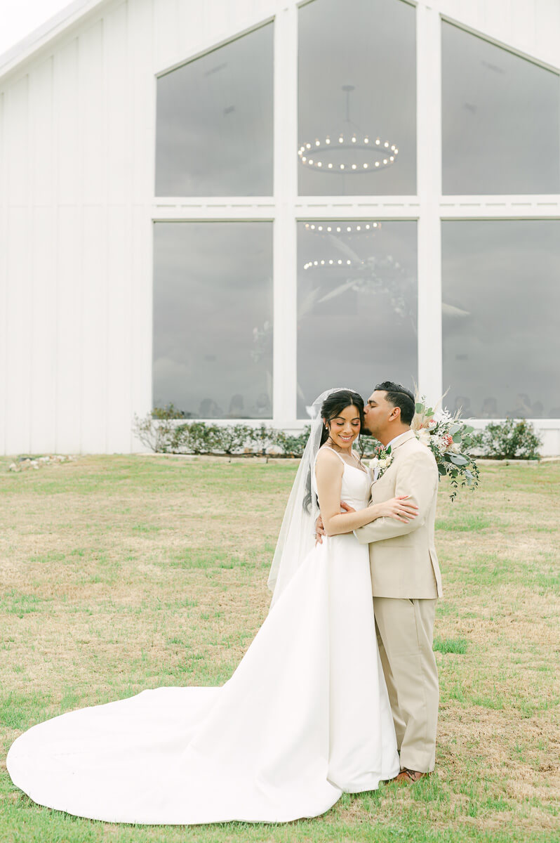 The Farmhouse wedding photography by Houston wedding photographer