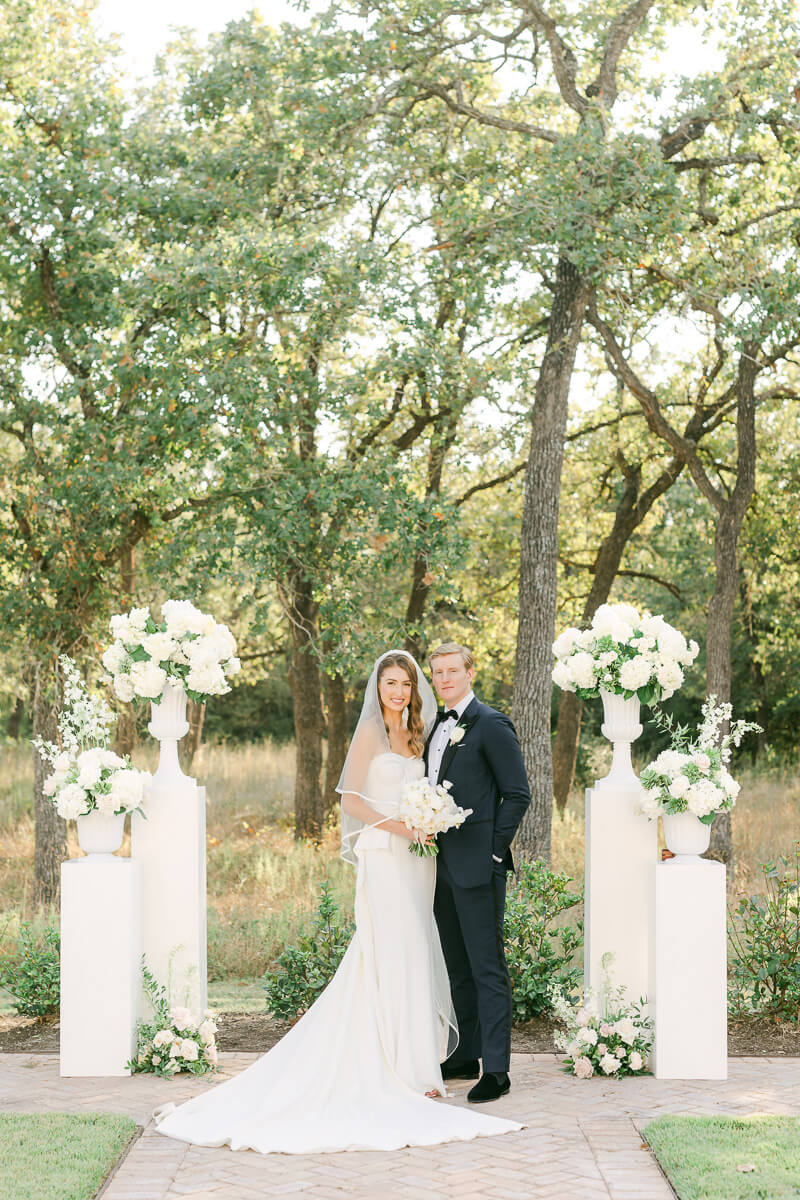 bride and groom at austin, tx wedding venue