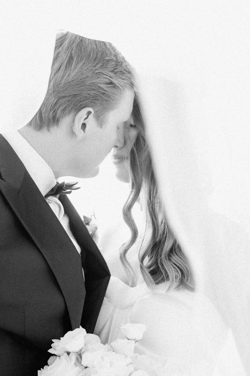 bride and groom posing for houston, tx wedding photographer