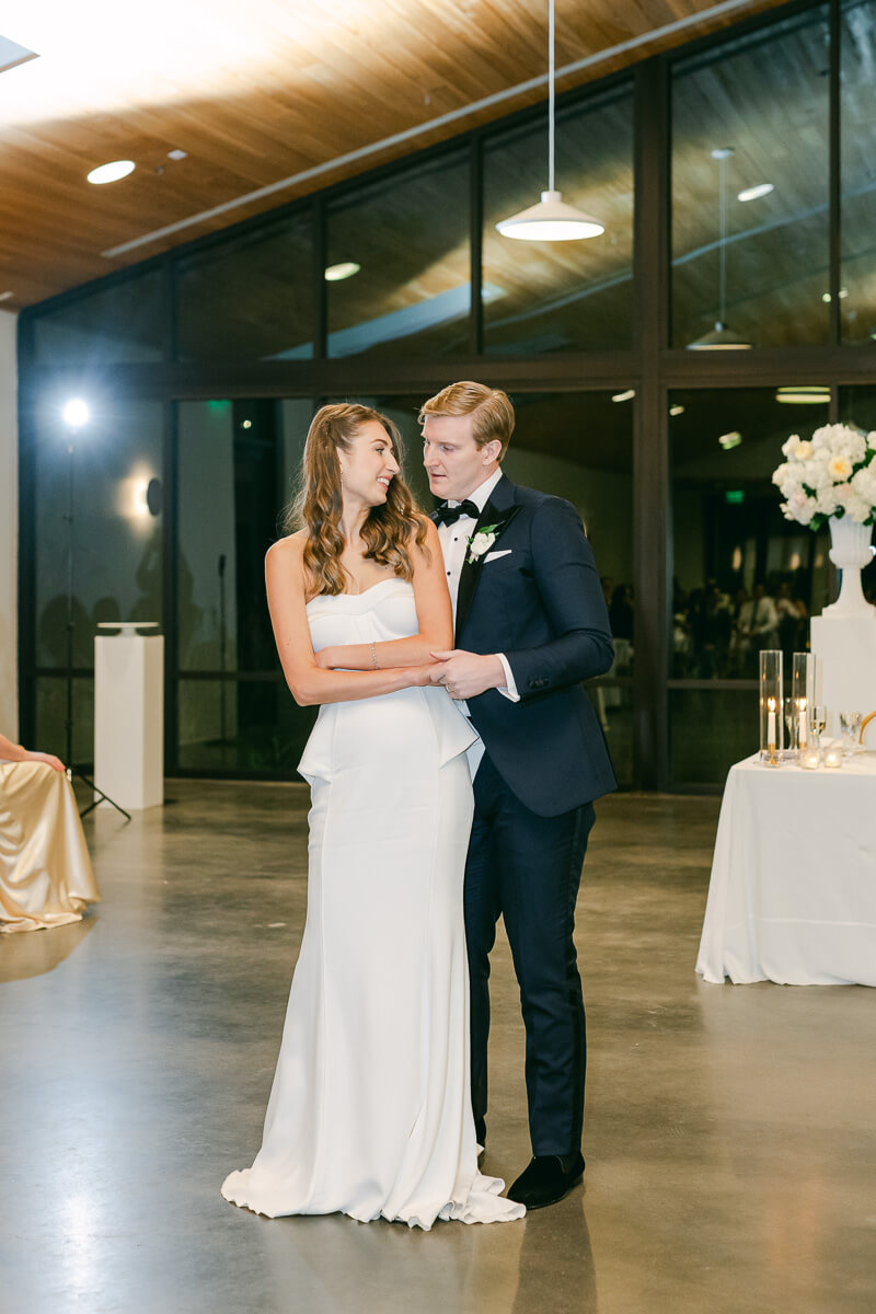 first dance by houston wedding photographer