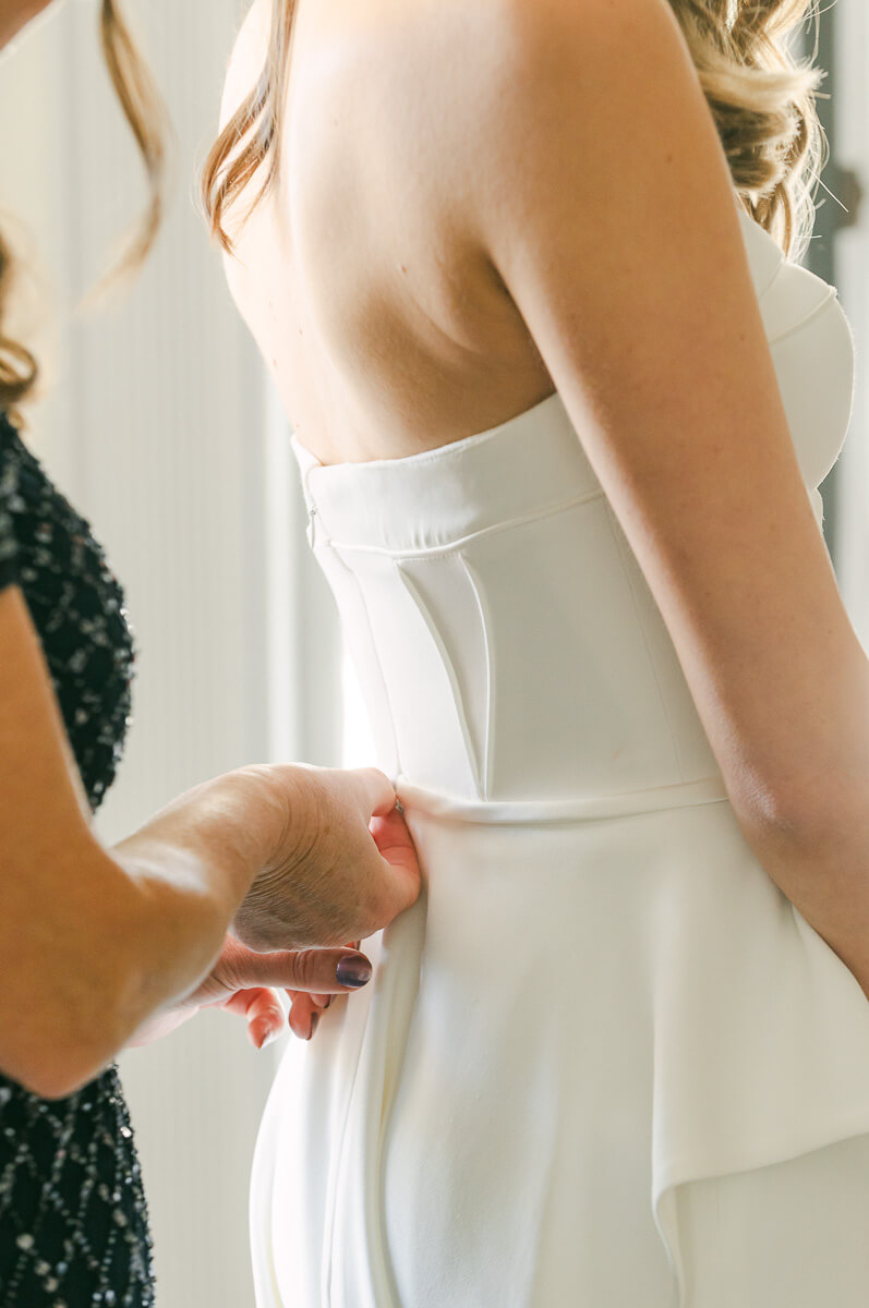 bride getting ready at the grand lady in austin, tx