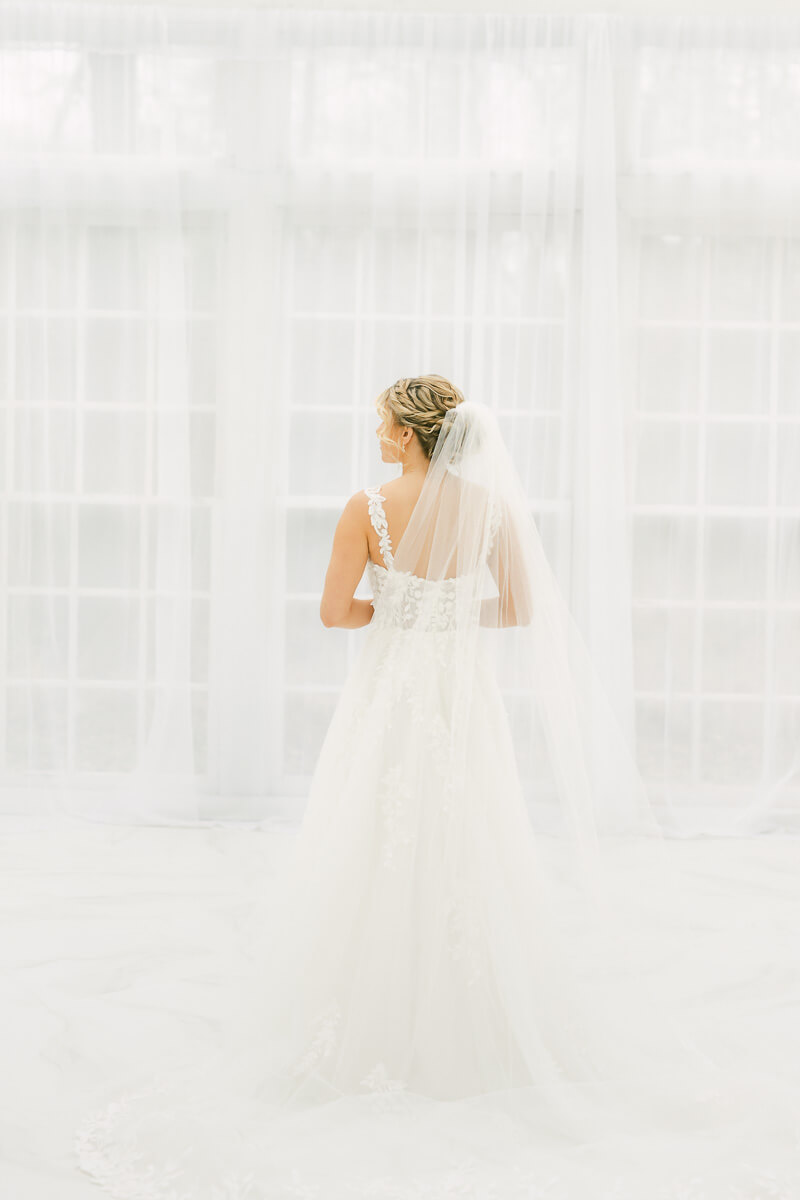 a bridal session in Conroe, Texas 