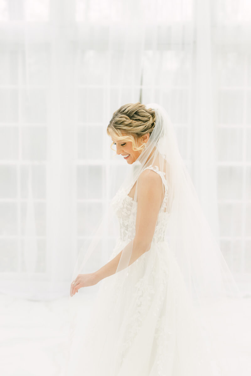 a bridal session in Conroe, Texas 