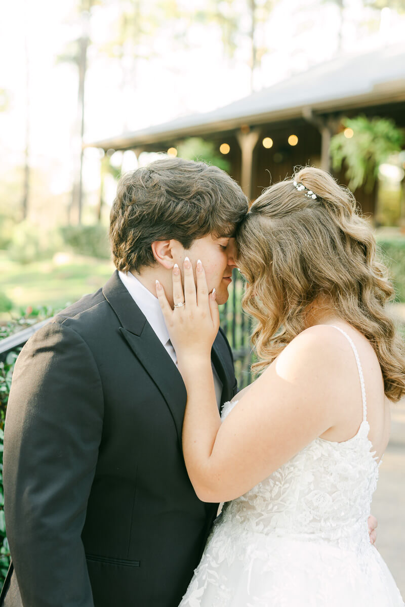 couple posing for houston wedding photographer 