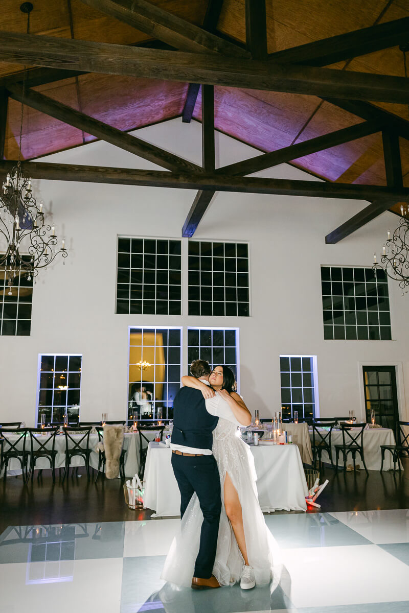 venue 311 wedding reception by houston wedding photographer