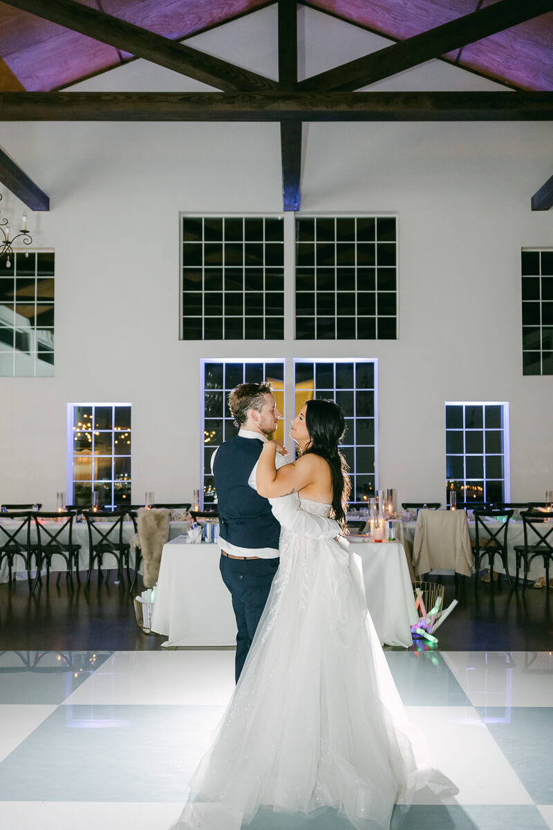 venue 311 wedding reception by houston wedding photographer