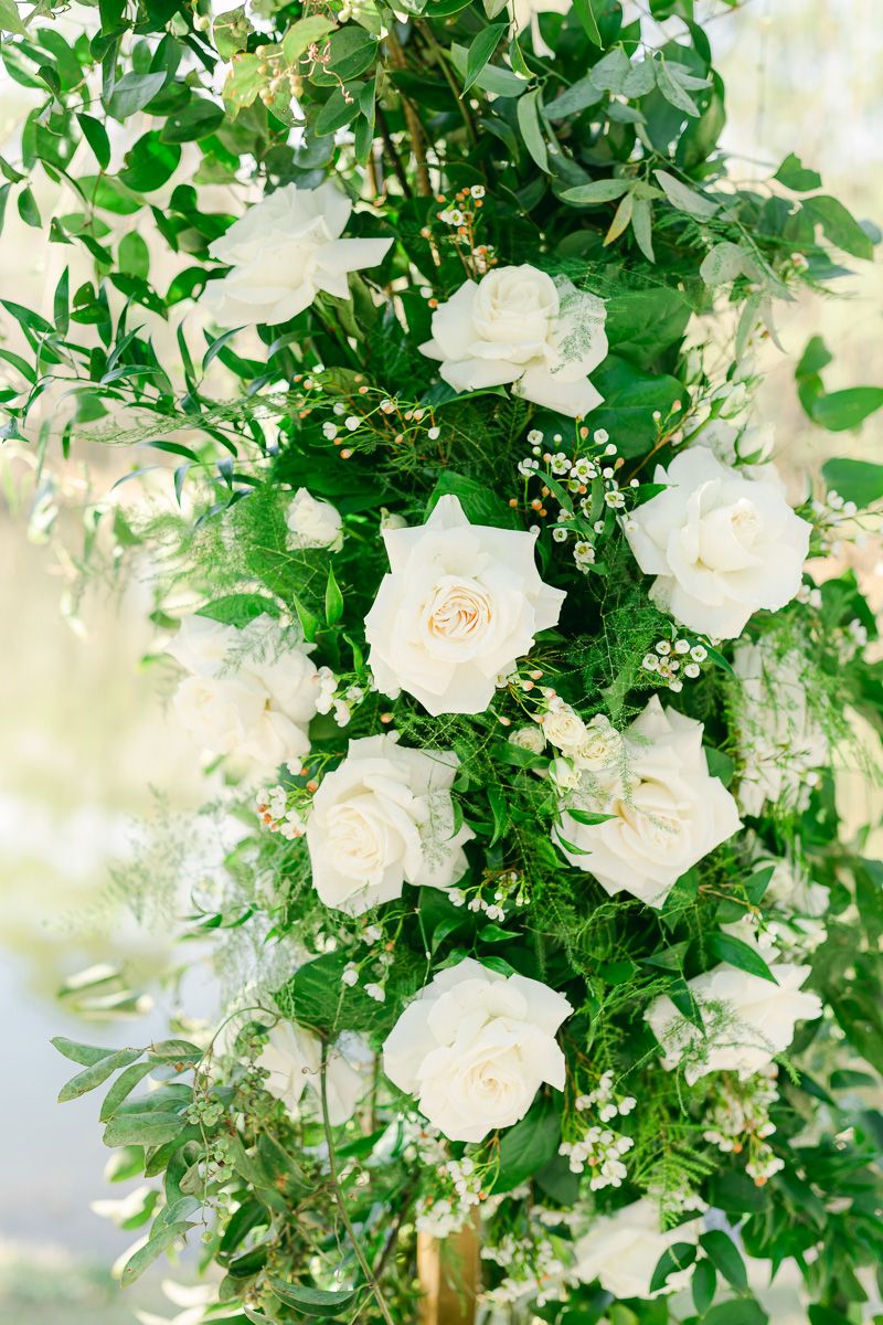 ceremony arch at Forever 5 Events wedding venue