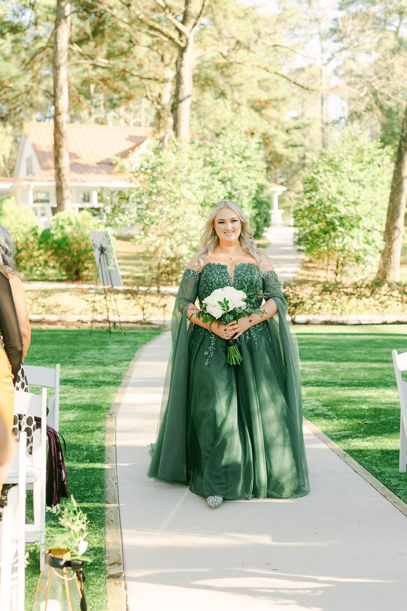 bride walking down the aisle at Conroe, Tx wedding