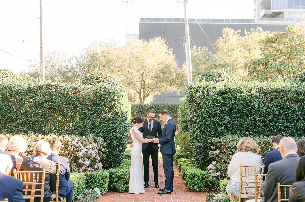 river oaks garden club wedding ceremony