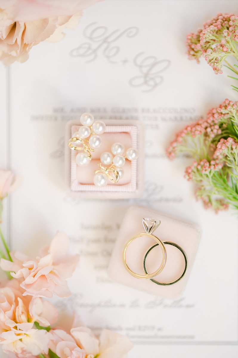 Houston wedding invitation with rings on top