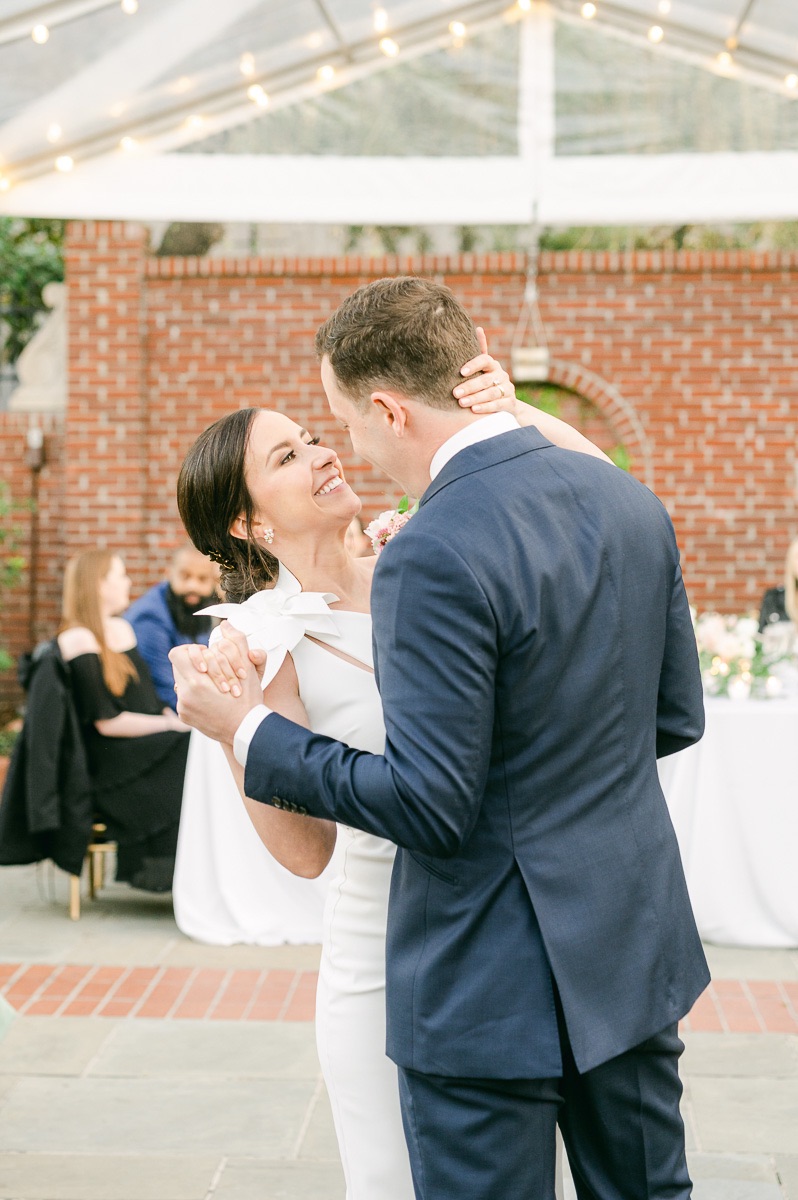 first dance at houston garden wedding