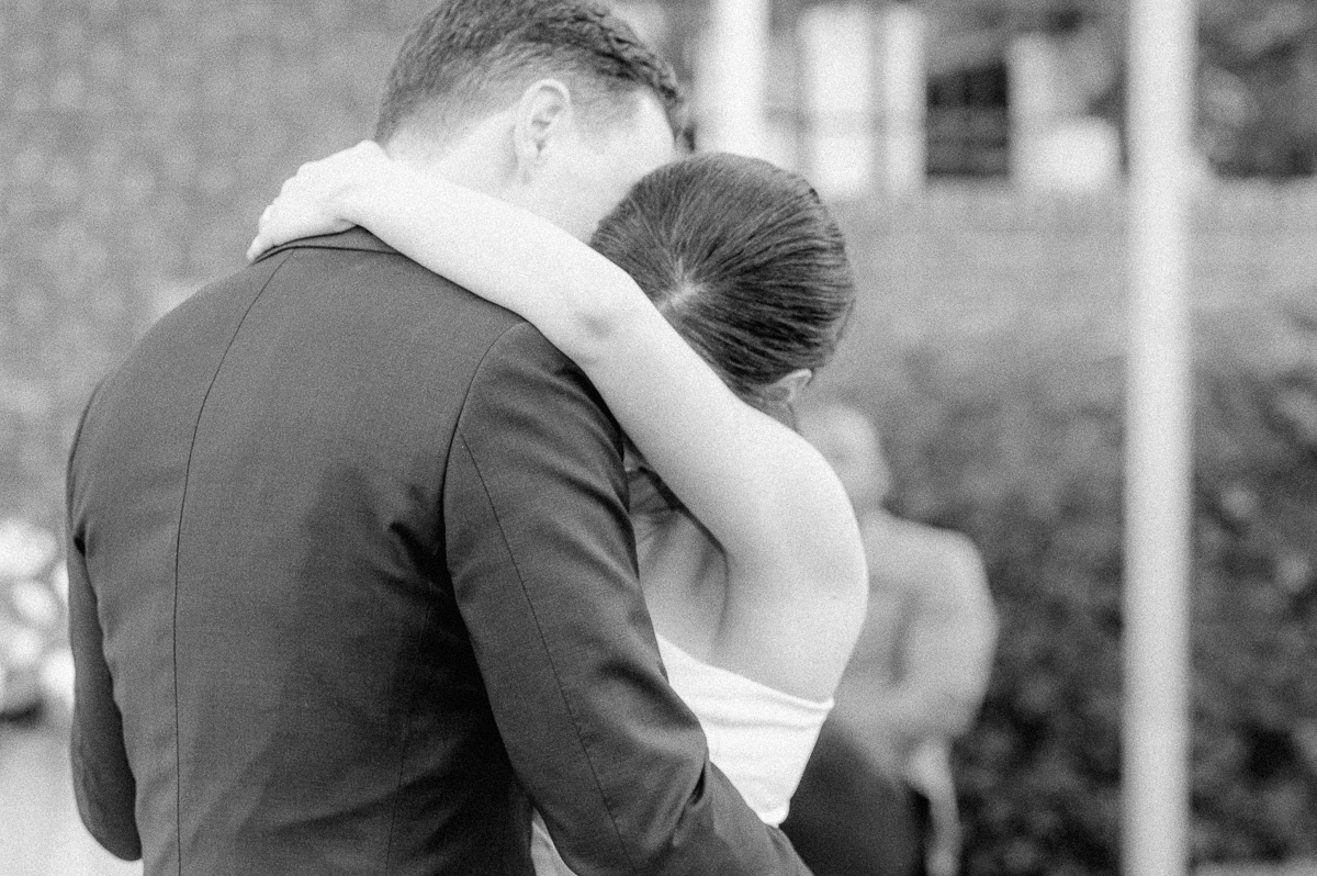 first dance at houston garden wedding