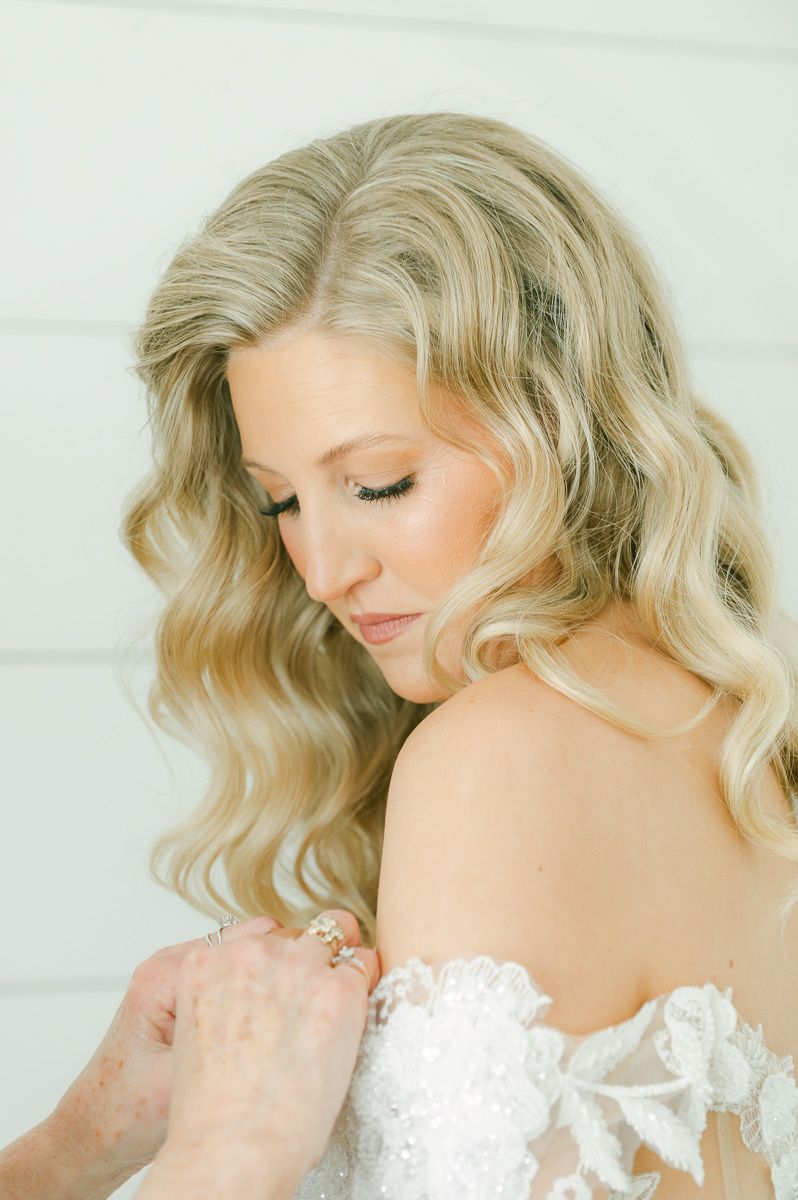 getting ready at The Farmhouse Texas wedding venue