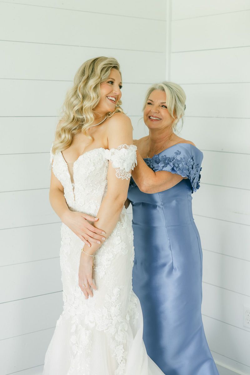 getting ready at The Farmhouse Texas wedding venue