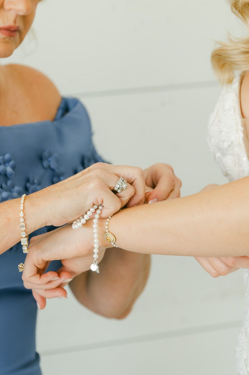 getting ready at The Farmhouse Texas wedding venue