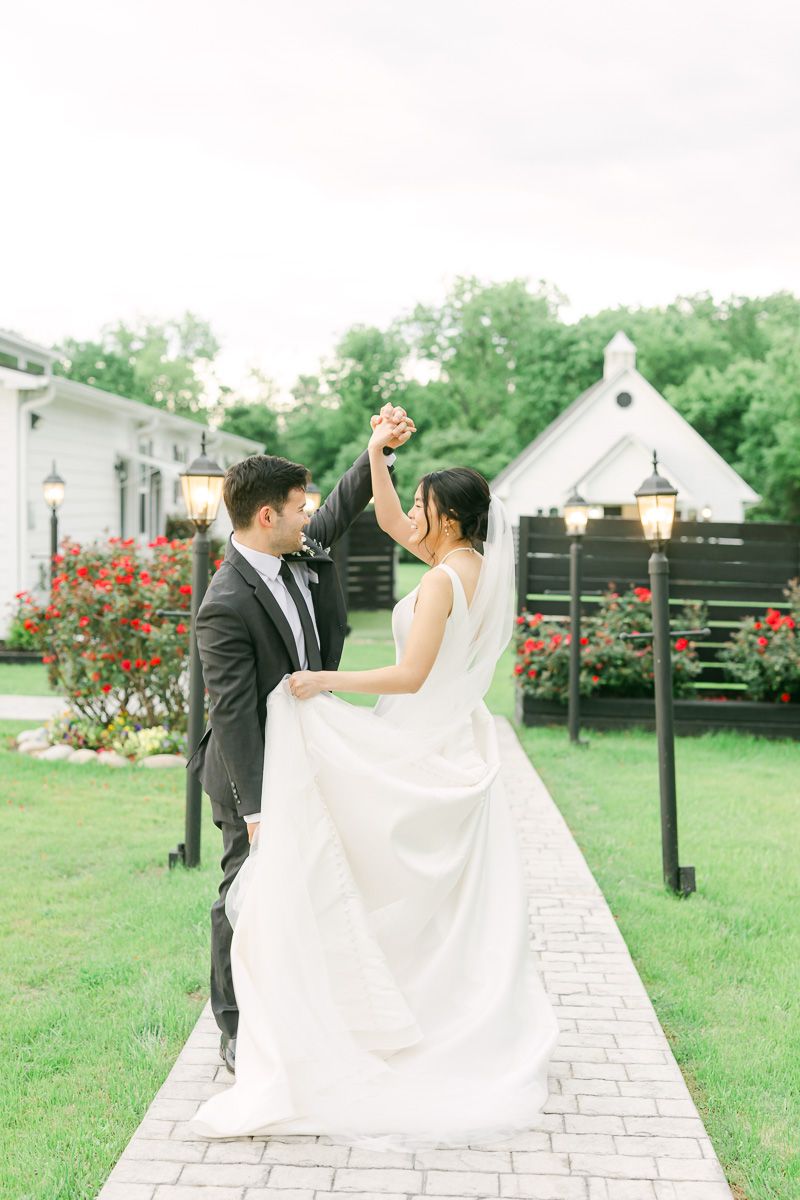 bride and groom at their spring wedding in Texas