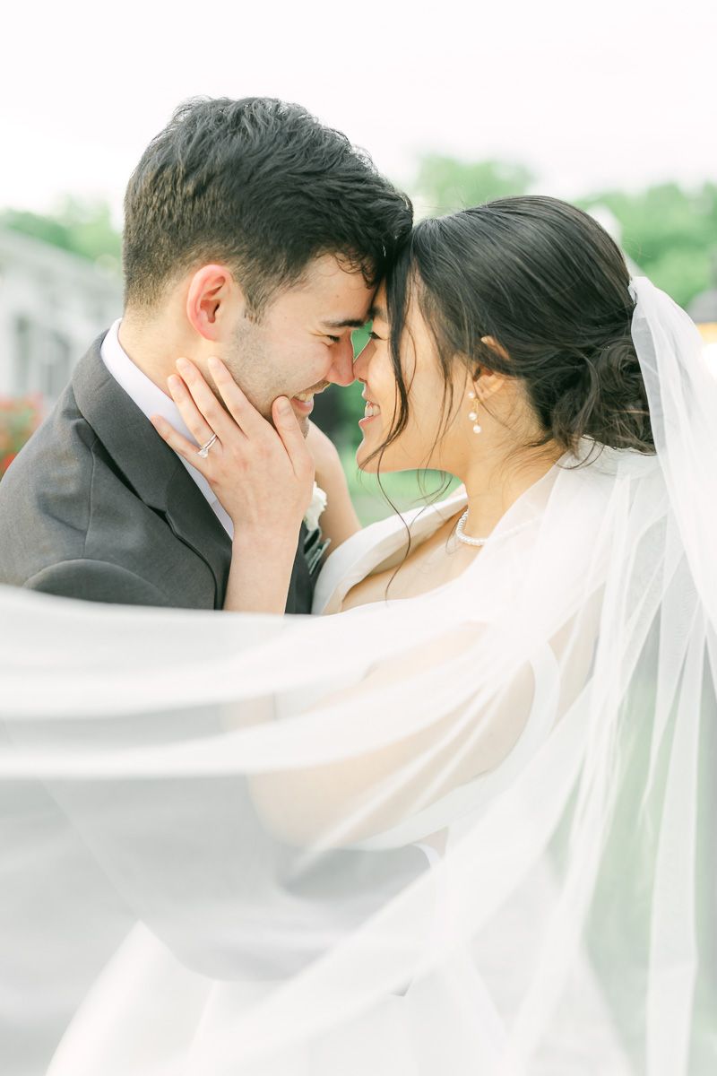 couple cuddling at their Texas wedding